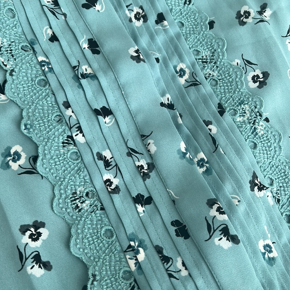 NWT Ann Taylor floral pleated ruffle blouse - Picture 6 of 12